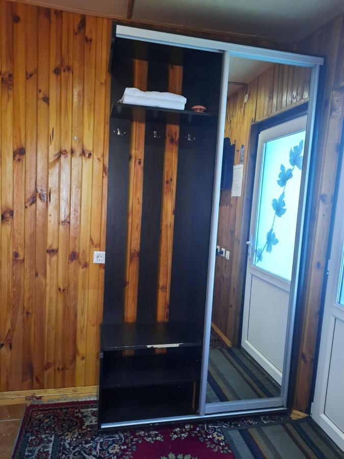 Kitech Guest House Odessa Exterior foto