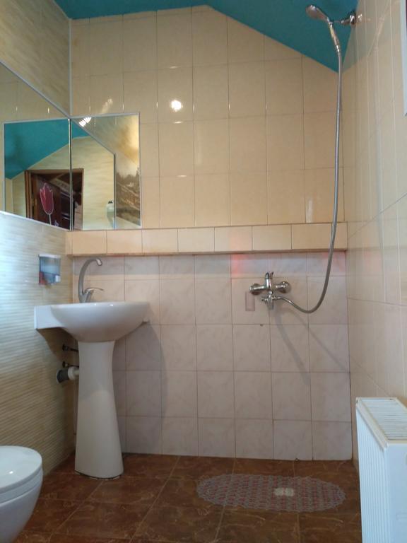 Kitech Guest House Odessa Exterior foto